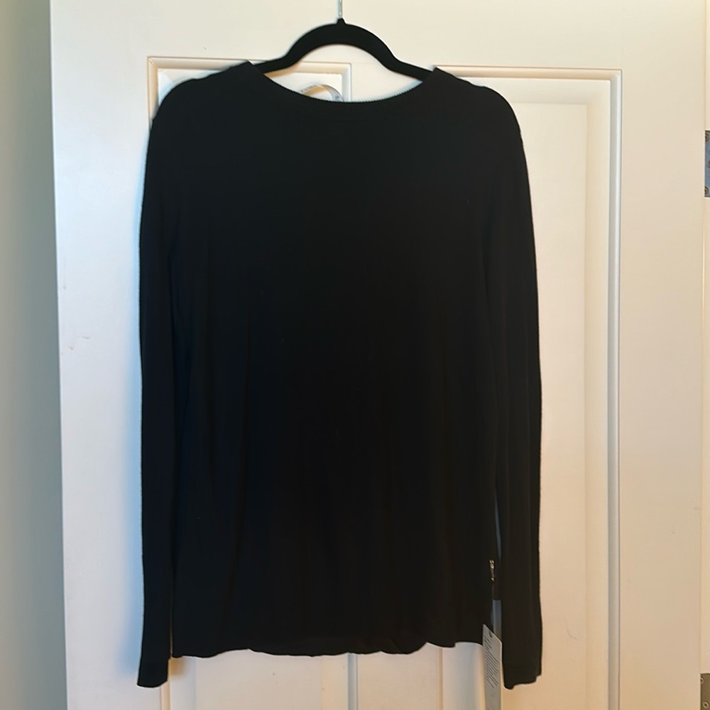 Lululemon lightweight black pullover sweater with breezy back size 6